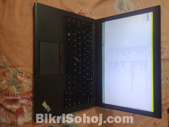 Lenovo ThinkPad X260 Core i5 6th gen for urgent sale